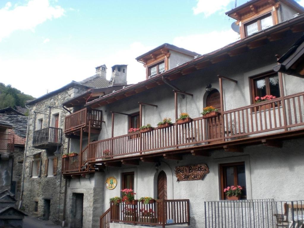 Maison Sam' Suffy Challand Saint Victor Екстериор снимка